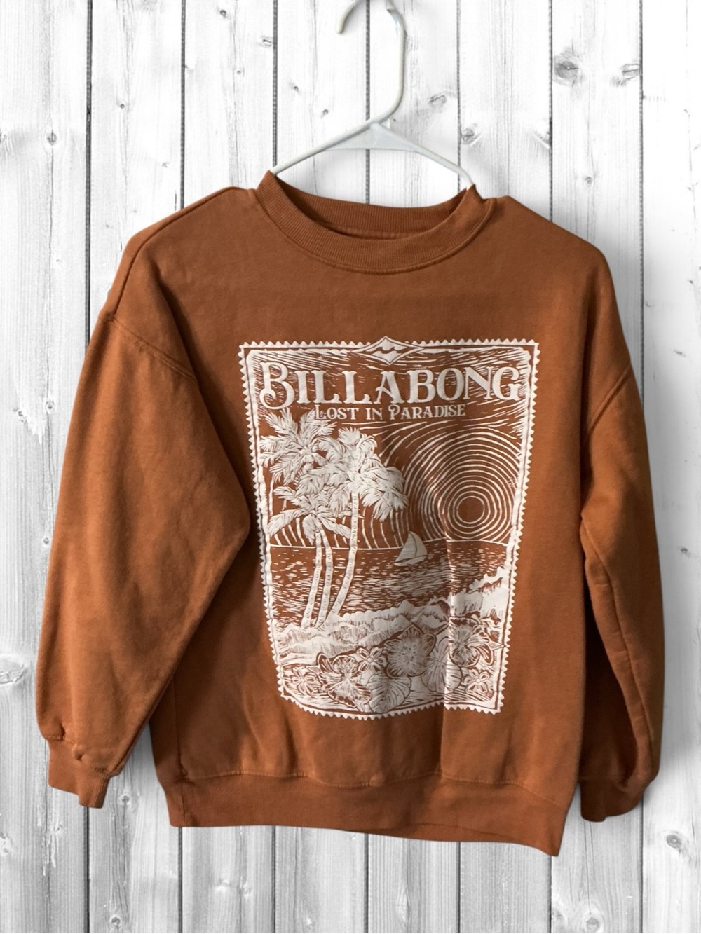 🌼NEW-Billabong Rust Crewneck Sweatshirt with White Beach Graphic